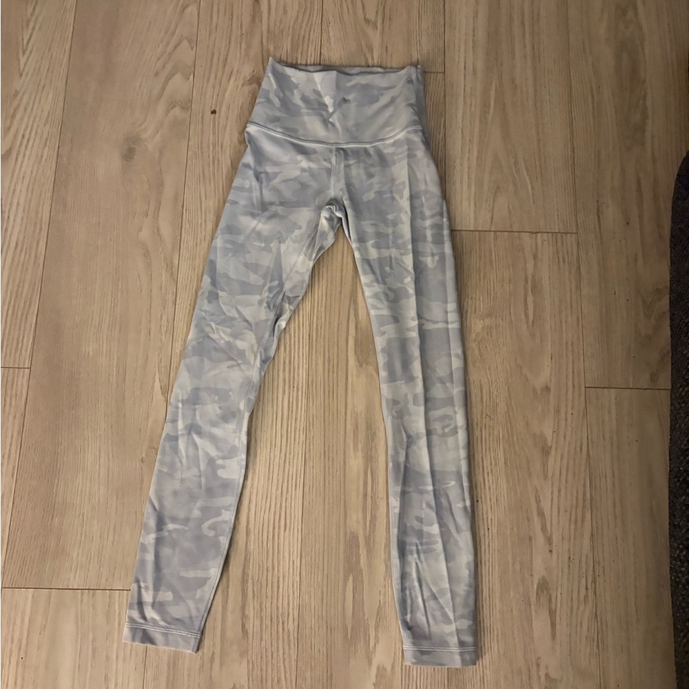 Lululemon Wunder Train Leggings RARE